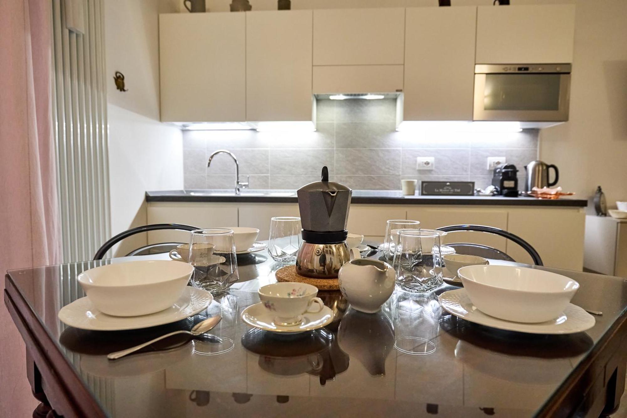 La Torre Lunga -Smart Working- 150 M Dalle-From Due Torri-Two Towers โบโลญญา ภายนอก รูปภาพ